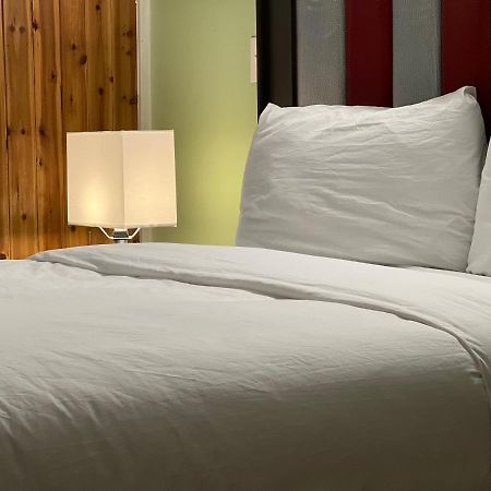 Chateau Suites Нористаун Екстериор снимка
