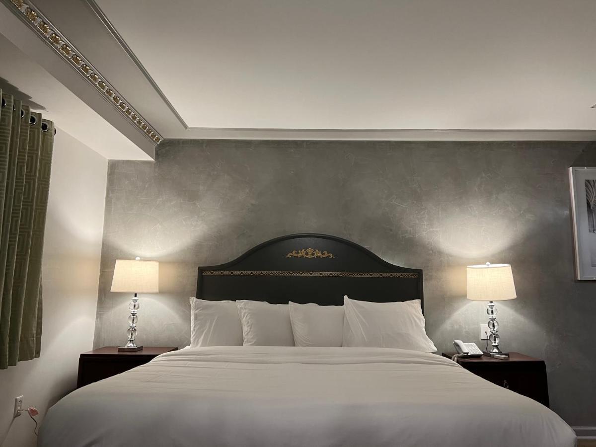 Chateau Suites Нористаун Екстериор снимка