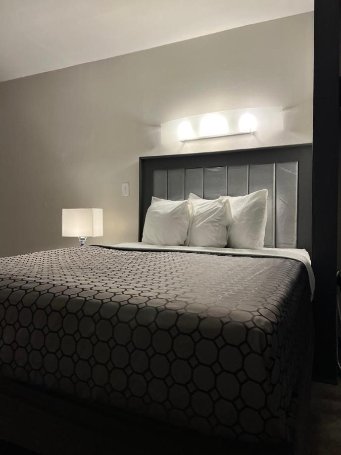 Chateau Suites Нористаун Екстериор снимка