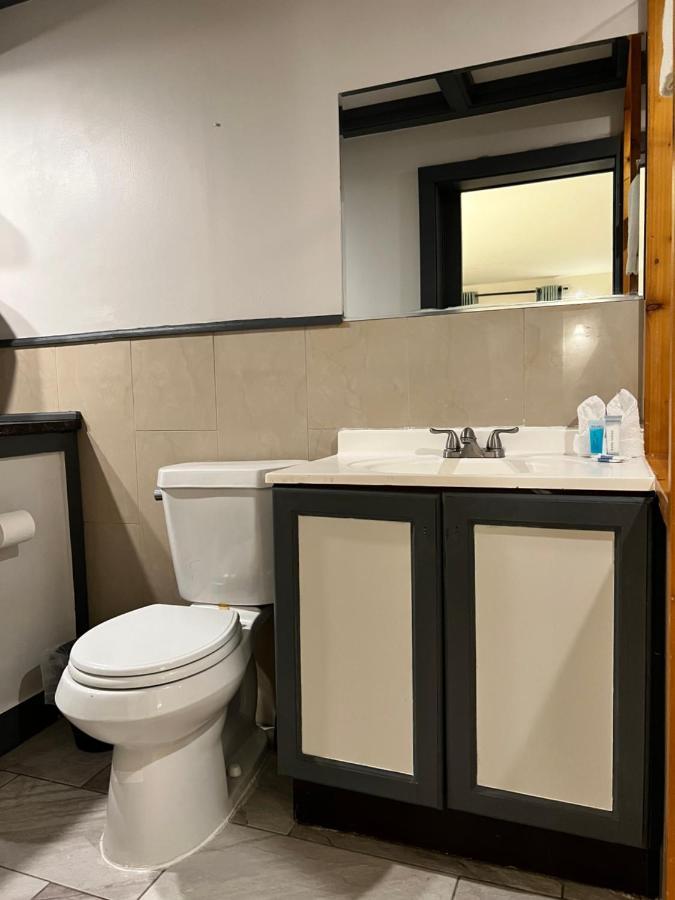 Chateau Suites Нористаун Екстериор снимка